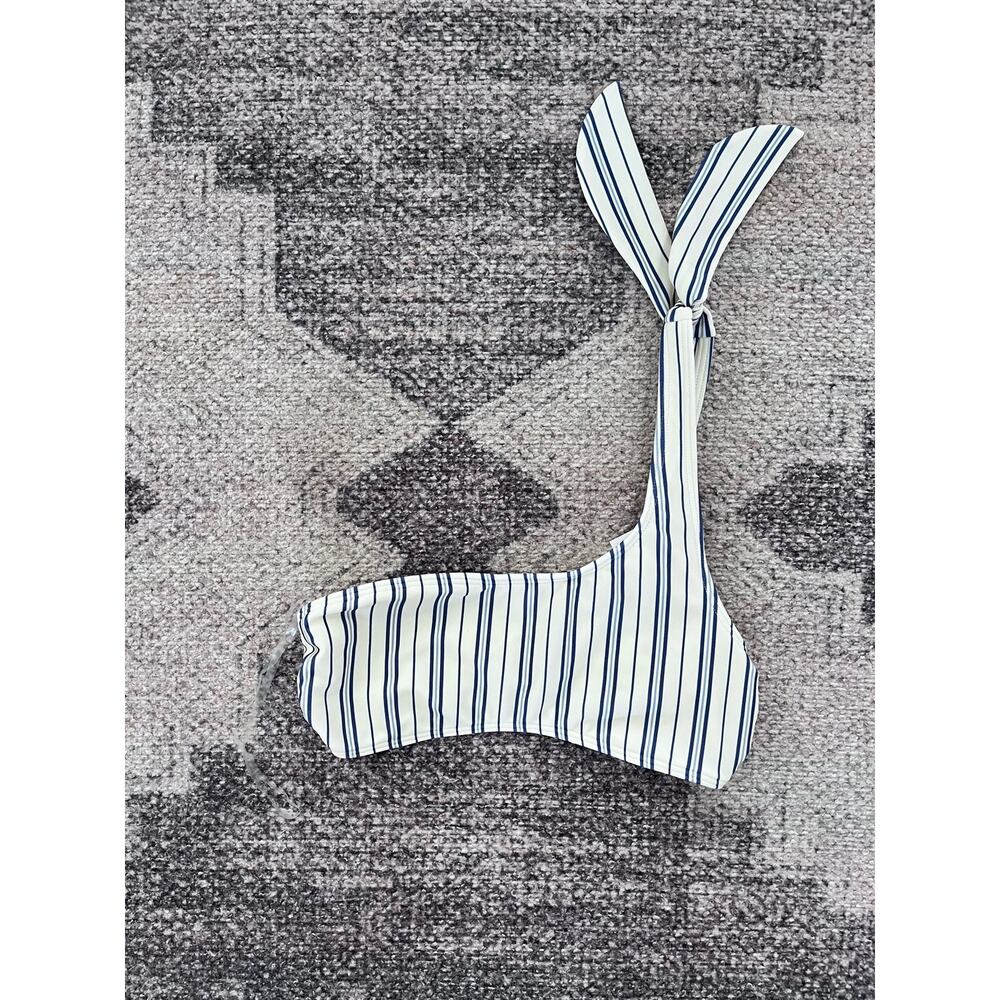 Abercrombie & Fitch One Shoulder Swim Bralette